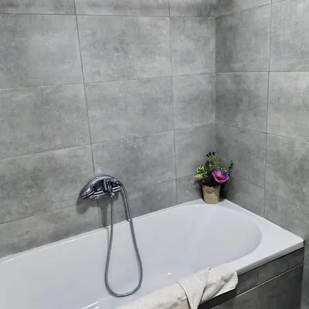 Cozy Three Bedroom In Ta' Xbiex, Malta Ta Xbiex