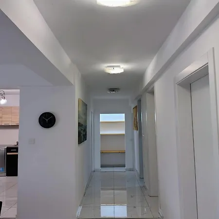 Apartmán Cozy Three Bedroom In Ta' Xbiex, Malta