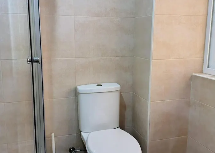 Cozy Three Bedroom In Ta' Xbiex, Malta